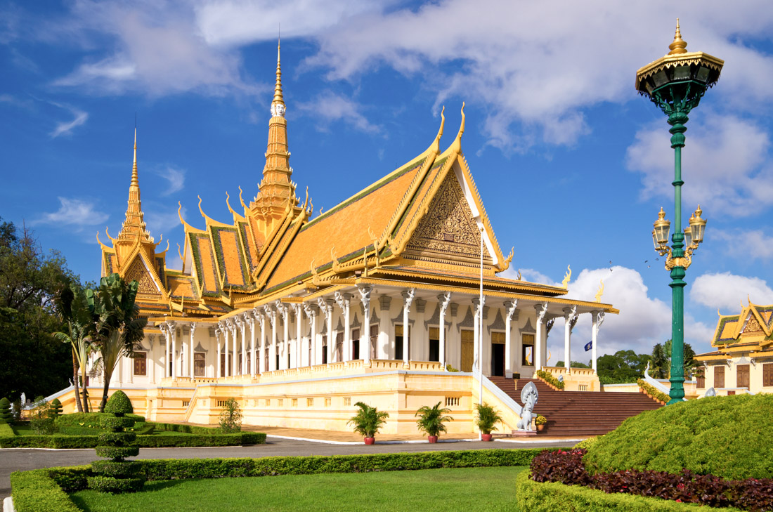 Things to do in Phnom Penh Royal Palace