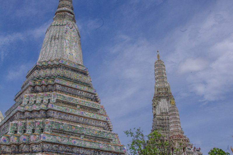 Wat Arun Temple with blue skies Bangkok