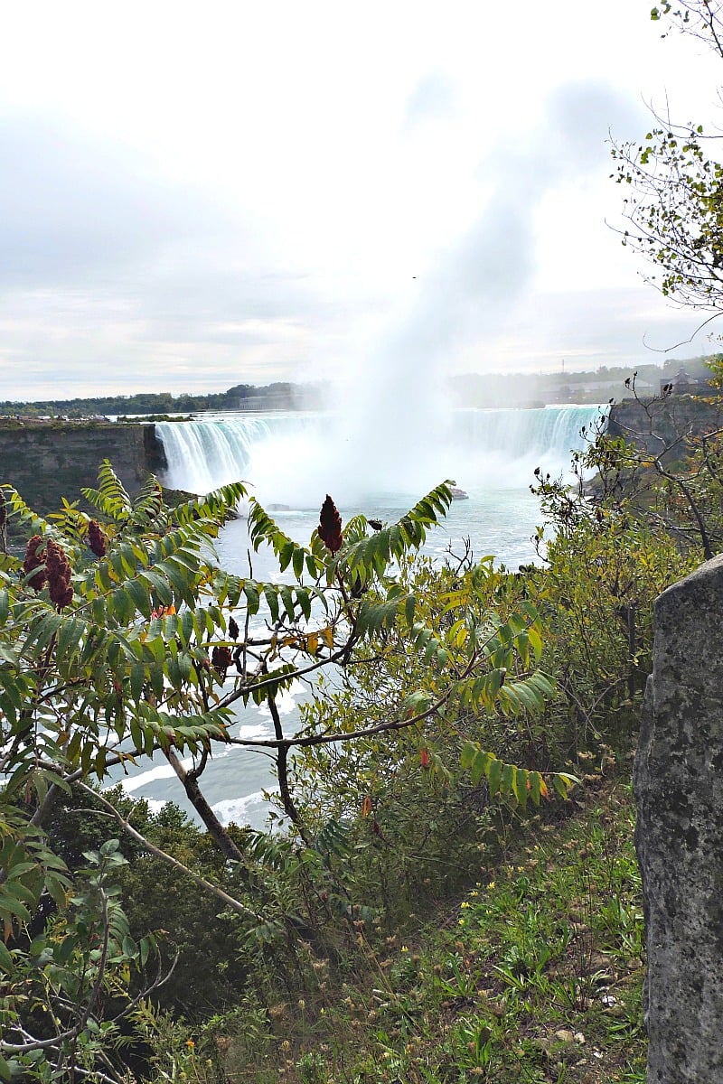 Niagara Falls, Horsehoe Falls, Toronto - Tinggly Experiences