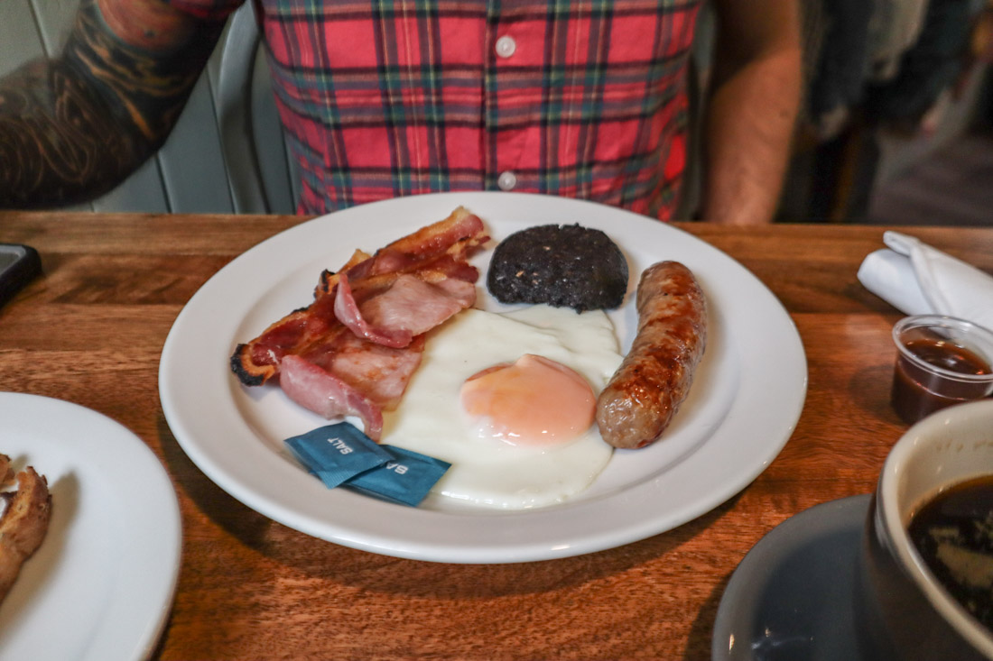 Cooked Breakfast River Bothy Cafe in Berriedale North Coast 500 Scotland_