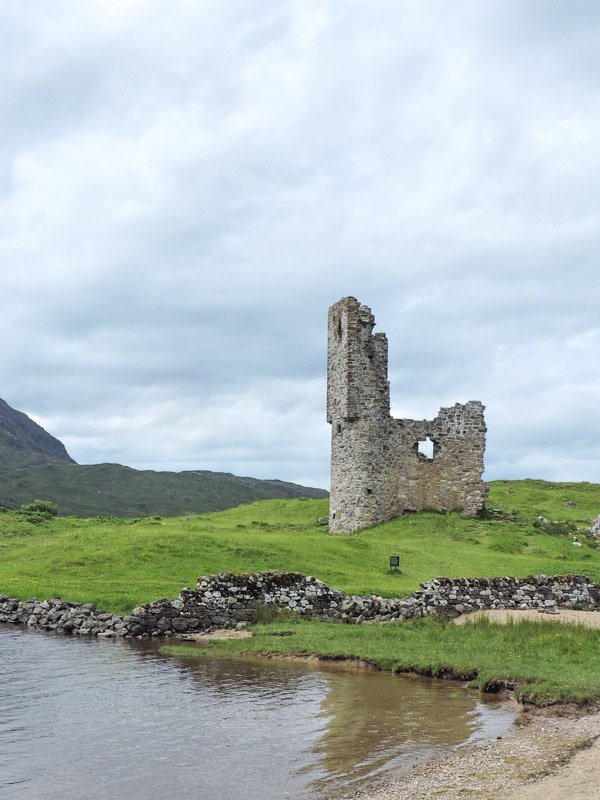 Ardvreck Castle, beach, sea, grass Scotland_