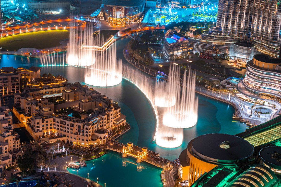 Dubai Fountain Show at night, birds eye view