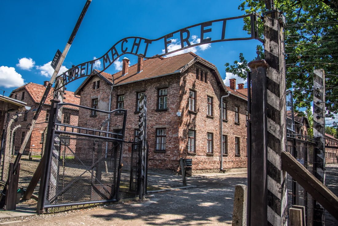 How To Get To Auschwitz From Krakow Bus Train Tour Or Taxi