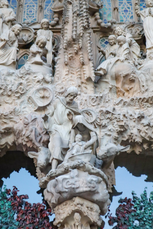 Sagrada Familia Religious