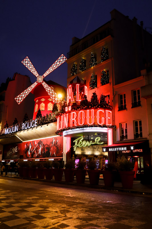 Moulin Rogue in Paris_