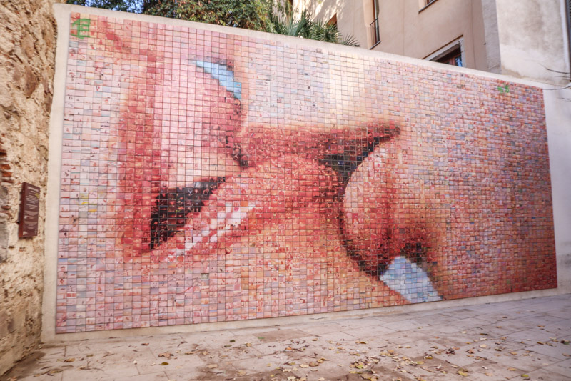 The World Begins With a Kiss Kiss of Freedom Barcelona Mural_