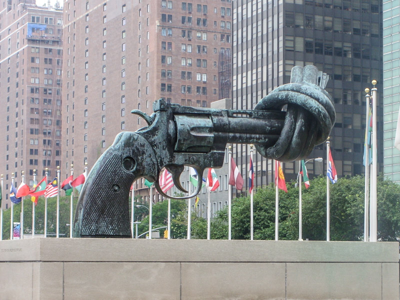 United Nations NYC twisted gun monument