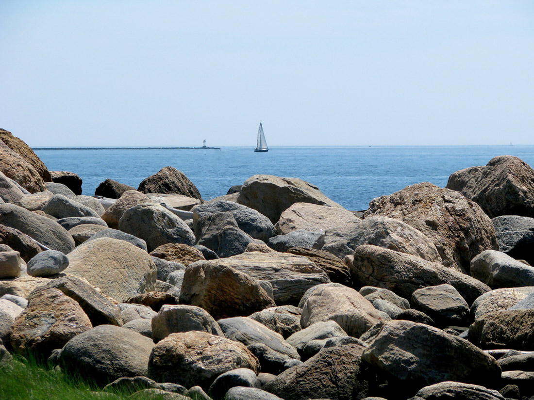 Coast of Hammonasset Beach State Park in Madison.