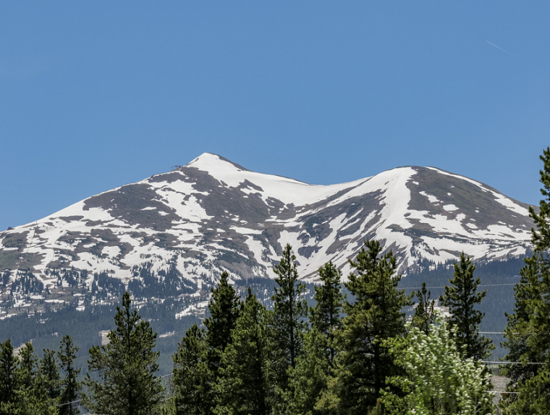 Snow capped mountains of Rocky Mountain Colorado