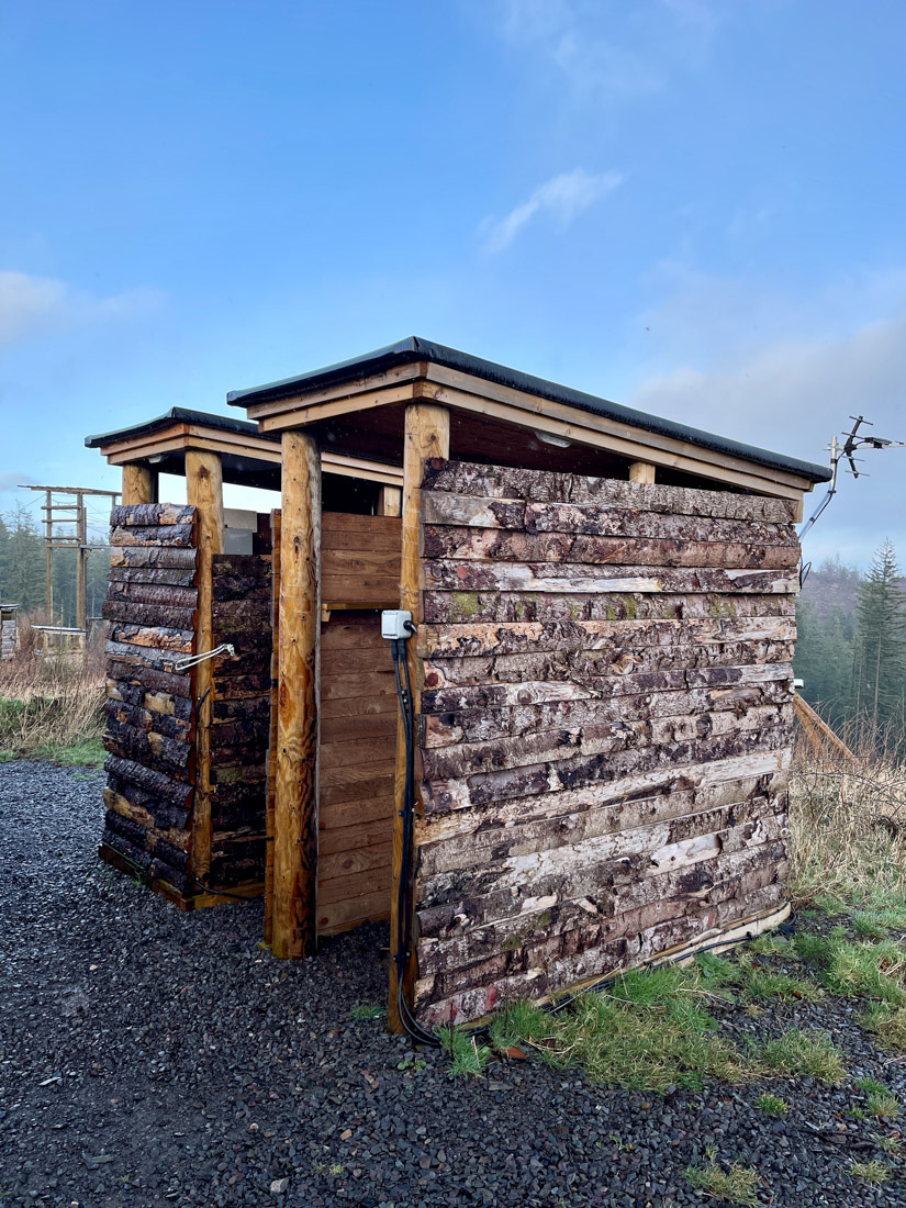 Shower hut Mathrown of Mabie