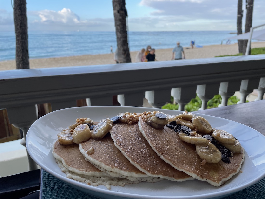 Food with ocean view Waikiki Beach