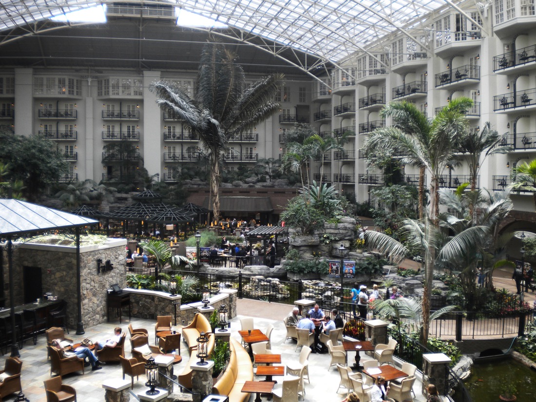 Diners relax at the Gaylord Opryland Hotel Nashville