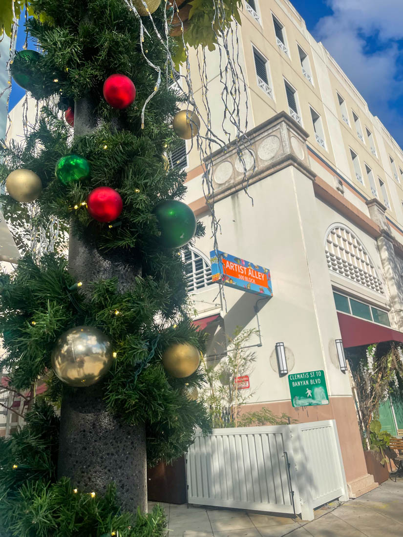 Christmas Decor West Palm Beach, Florida