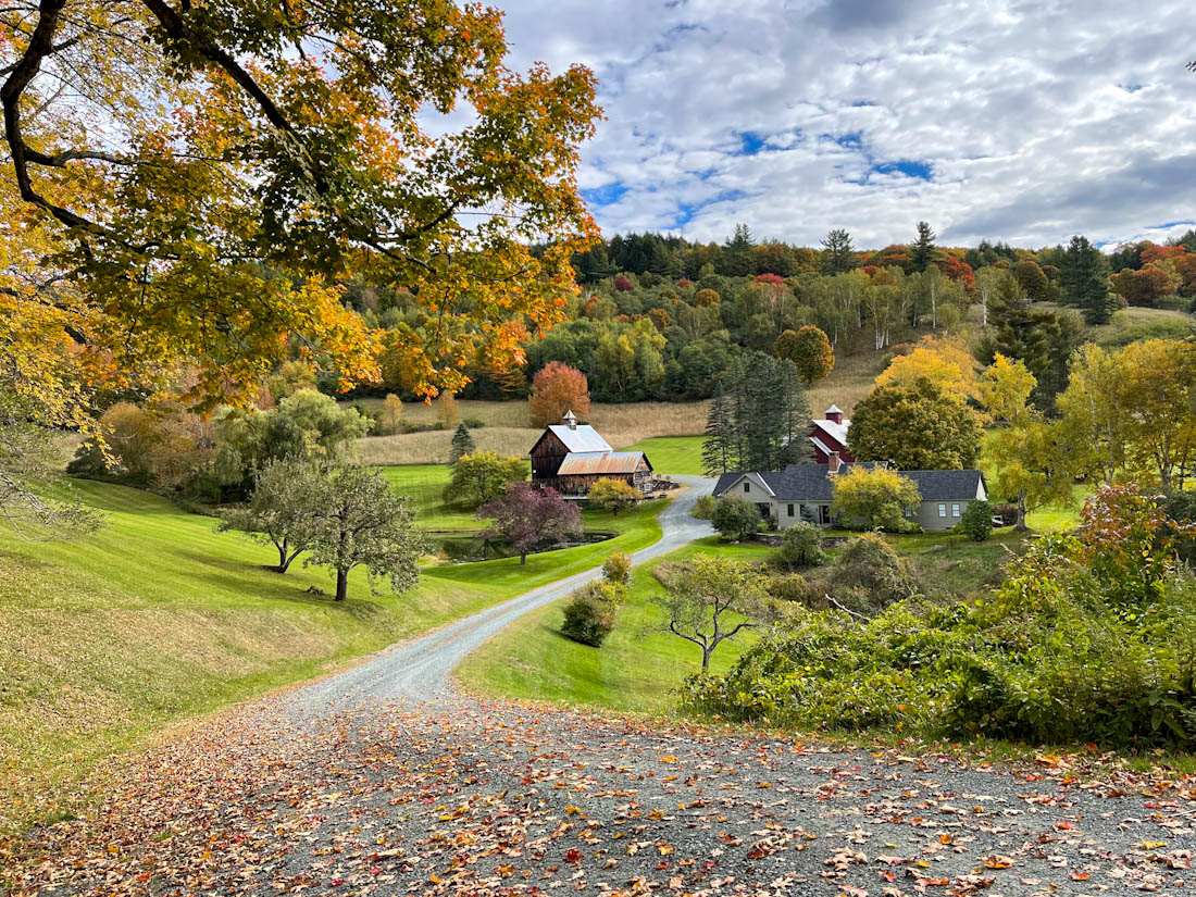 Fall scene at Sleepy Hollow Farm in Woodstock Vermont