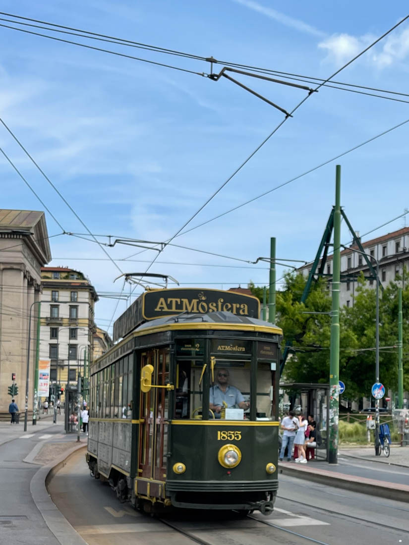 ATMosfera Culinary tram tour Milan Italy