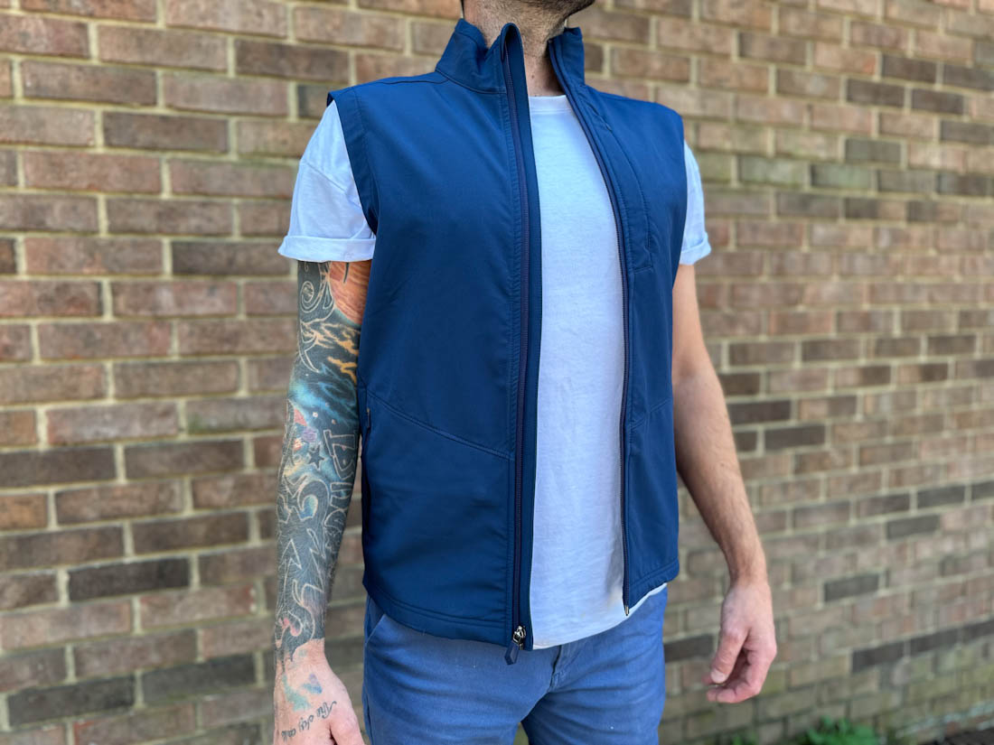 Man in Oslo Bluffworks Vest Blue